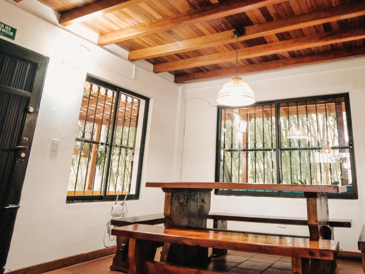 Volare Guatape Islaホステル エクステリア 写真